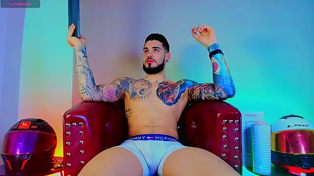 amodeus bael  online show from 12/15/25, 11:20