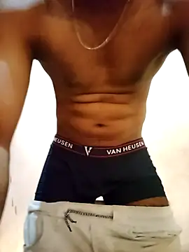 Snapshot of hornyboywithabs chatting on 04/06/26, 01:47 hornyboywithabs online show from 04/06/26, 01:47