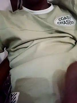 Snapshot of hornyboywithabs chatting on 04/13/26, 02:50 hornyboywithabs online show from 04/13/26, 02:50