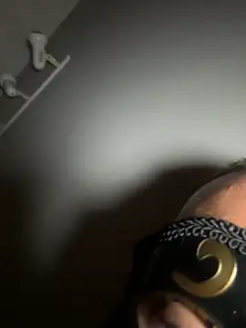 Snapshot of ELTIBURONCITO chatting on 03/03/26, 03:01 ELTIBURONCITO online show from 03/03/26, 03:01