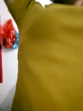 Snapshot of Dam-Lissa chatting on 09/29/25, 12:21 Dam-Lissa online show from 09/29/25, 12:21