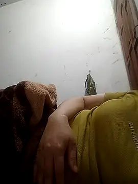 Snapshot of Dam-Lissa chatting on 10/16/25, 02:56 Dam-Lissa online show from 10/16/25, 02:56