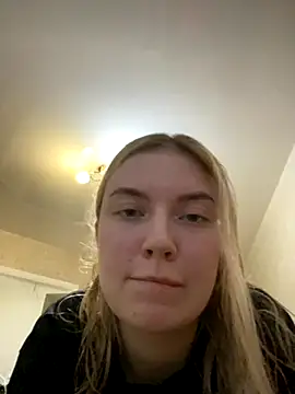 Snapshot of SofiLaMartinX chatting on 12/02/25, 10:09 SofiLaMartinX online show from 12/02/25, 10:09