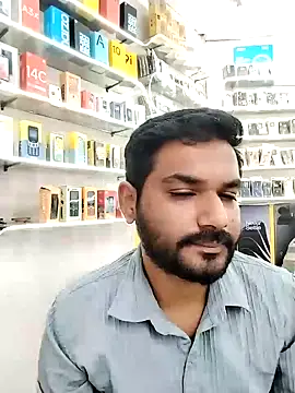 avi007p online show from 10/29/25, 10:50