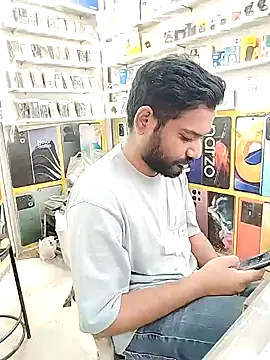 Snapshot of avi007p chatting on 01/14/26, 10:32 avi007p online show from 01/14/26, 10:32