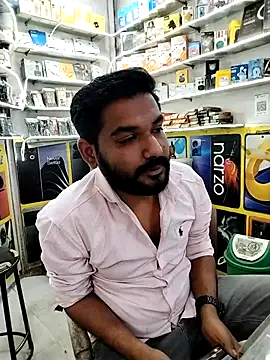 Snapshot of avi007p chatting on 02/27/26, 12:05 avi007p online show from 02/27/26, 12:05