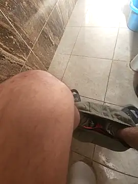 WelloffUpthrow online show from 12/18/25, 08:09