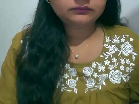 Saniya K online show from 11/08/25, 03:45