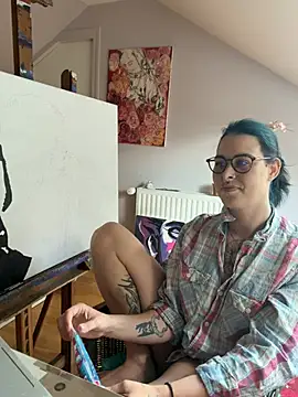 LadyNocturne online show from 05/18/26, 03:07