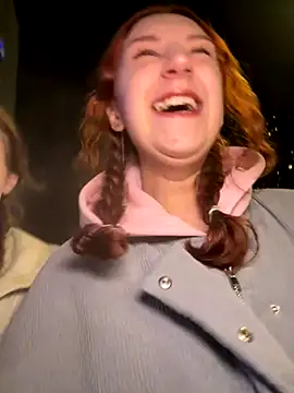 Snapshot of FroggyAnna chatting on 12/05/25, 06:48 FroggyAnna online show from 12/05/25, 06:48