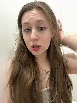 FroggyAnna online show from 07/17/26, 04:01