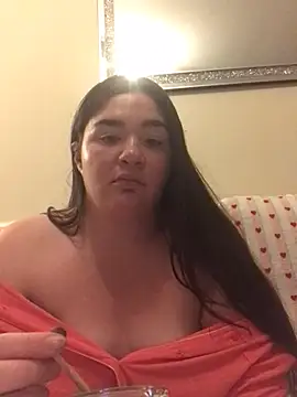 Snapshot of Imogenbabyyy chatting on 06/07/26, 10:24 Imogenbabyyy online show from 06/07/26, 10:24