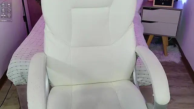 Snapshot of VioletBlacke_ chatting on 11/20/25, 02:39 VioletBlacke online show from 11/20/25, 02:39