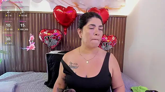 Roxie-NS online show from 02/15/26, 12:47