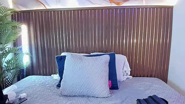 Roxie-NS online show from 02/28/26, 12:06