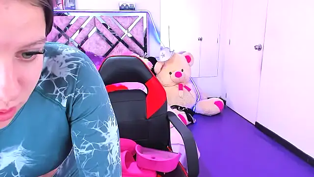 Luna Analya online show from 02/25/26, 02:27