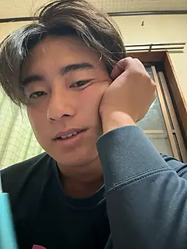 shoma2003 online show from 10/31/25, 02:07