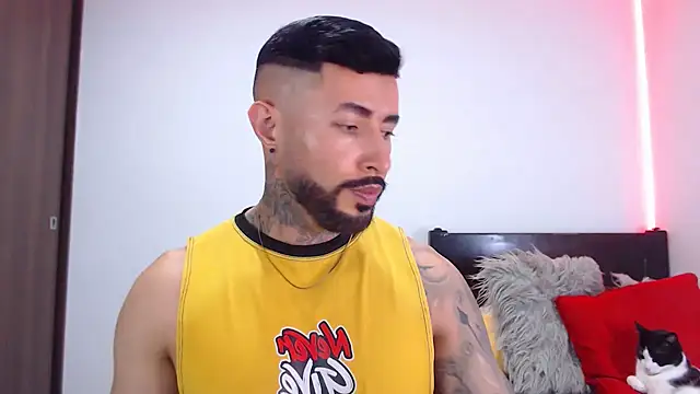 andrea de lucaa online show from 02/05/26, 12:26