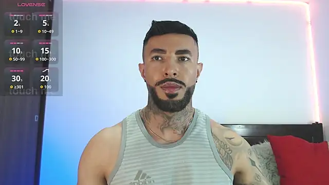 andrea de lucaa online show from 04/02/26, 03:37