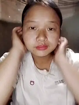 girl-babi online show from 10/30/25, 02:46