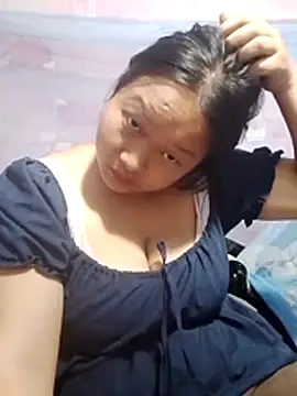 Snapshot of girl-babi chatting on 06/11/26, 03:26 girl-babi online show from 06/11/26, 03:26