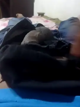 Snapshot of Boobslover002389 chatting on 11/03/25, 03:30 Boobslover002389 online show from 11/03/25, 03:30