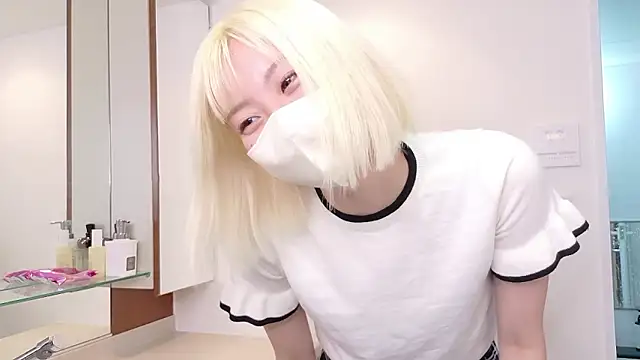 Nana  ch online show from 07/04/26, 04:13
