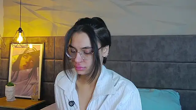 VioletAsh online show from 02/02/26, 04:44