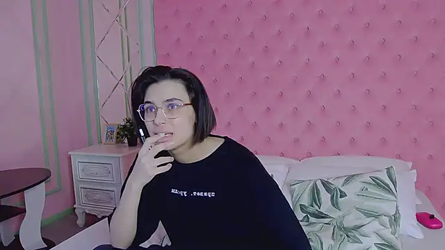 VioletAsh online show from 03/01/26, 05:09