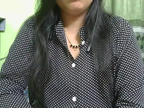 Snapshot of fairy_queen07 chatting on 03/15/26, 05:52 fairy queen07 online show from 03/15/26, 05:52