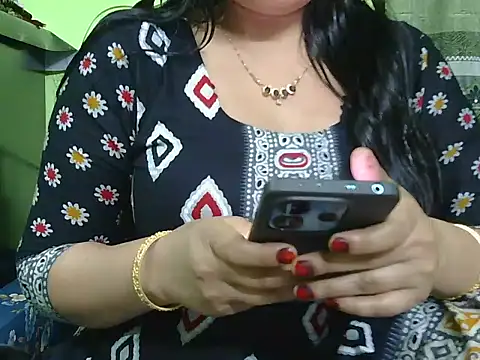 Snapshot of fairy_queen07 chatting on 03/19/26, 03:49 fairy queen07 online show from 03/19/26, 03:49