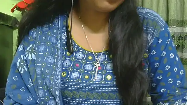 Snapshot of fairy_queen07 chatting on 07/17/26, 01:29 fairy queen07 online show from 07/17/26, 01:29