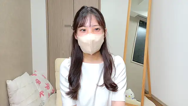 riri  nyan o0 online show from 04/16/26, 11:11