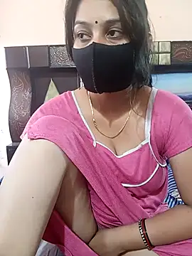 Priyanka Pal online show from 12/17/25, 06:52