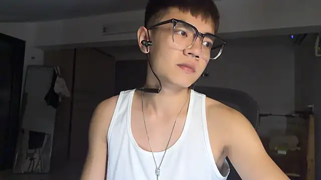 Snapshot of XTTX49 chatting on 07/07/26, 03:27 XTTX49 online show from 07/07/26, 03:27