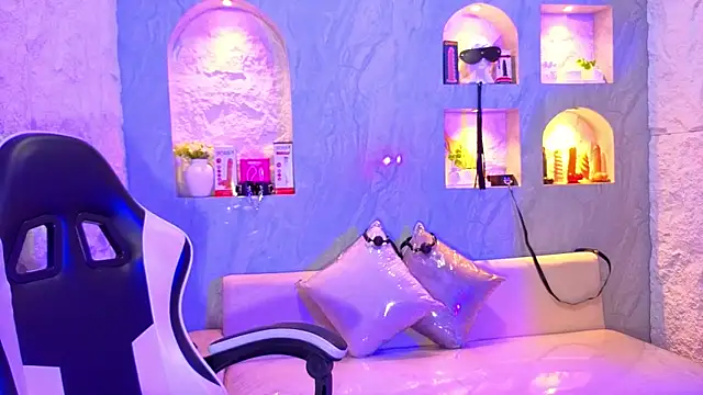 Sophia tf online show from 03/03/26, 08:26