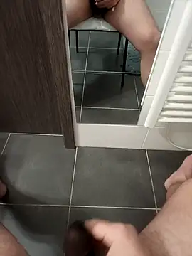 uneviesexy online show from 11/07/25, 08:31