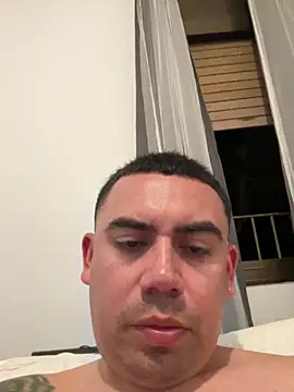 davidxxx099 online show from 04/18/26, 07:51