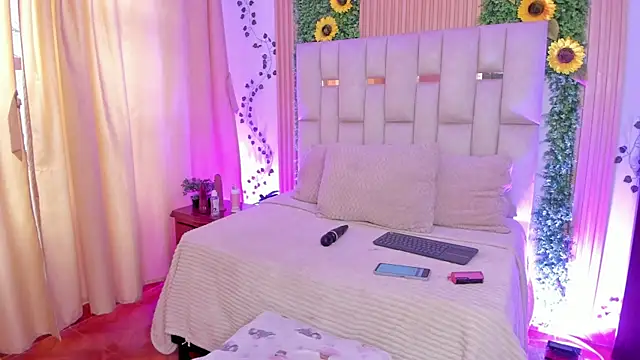 Jade Nmm online show from 11/07/25, 01:00