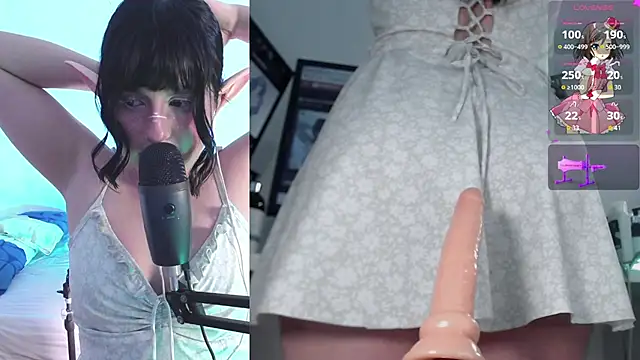 Snapshot of Natsuki_69 chatting on 11/21/25, 04:33 Natsuki 69 online show from 11/21/25, 04:33