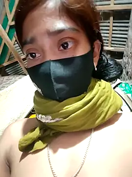 Snapshot of maya-Couple19 chatting on 09/10/25, 06:30 maya-Couple19 online show from 09/10/25, 06:30