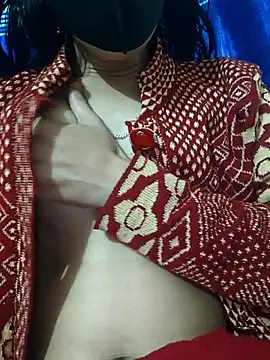 Snapshot of maya-Couple19 chatting on 12/20/25, 06:15 maya-Couple19 online show from 12/20/25, 06:15