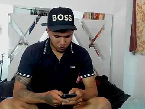 Snapshot of klever_haston chatting on 12/01/25, 11:10 klever haston online show from 12/01/25, 11:10