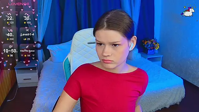 Lunamytrend online show from 09/22/25, 06:15