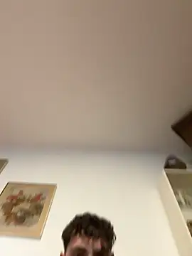 Snapshot of amo660 chatting on 10/28/25, 12:52 amo660 online show from 10/28/25, 12:52