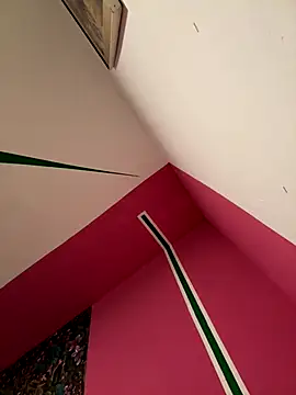 Snapshot of amo660 chatting on 12/18/25, 08:20 amo660 online show from 12/18/25, 08:20