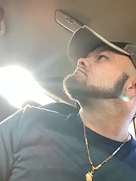 Snapshot of Allinside666 chatting on 11/08/25, 02:06 Allinside666 online show from 11/08/25, 02:06