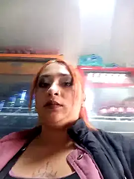 Snapshot of Mariana-94 chatting on 10/02/25, 11:50 Mariana-94 online show from 10/02/25, 11:50