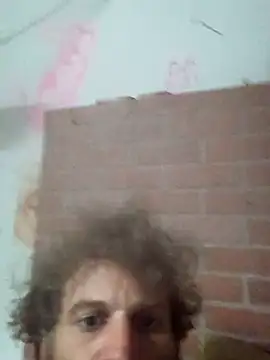 Snapshot of bearded_cross chatting on 10/28/25, 02:59 bearded cross online show from 10/28/25, 02:59