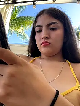 Gaby-Herrera online show from 10/18/25, 08:42